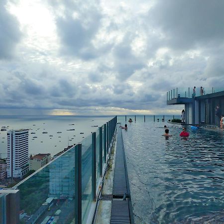 The Base Pattaya 芭提雅基地公寓 Kültér fotó